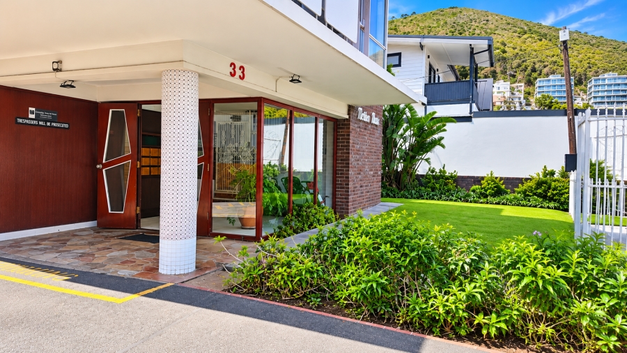 0 Bedroom Property for Sale in Sea Point Western Cape